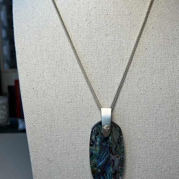 Kendra Scott Inez Abalone Shell Stone Necklace - Picture 2 of 5
